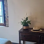 In Tuscany With View And Swimming Pool Дом отдыха