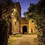 In Tuscany With View And Swimming Pool *