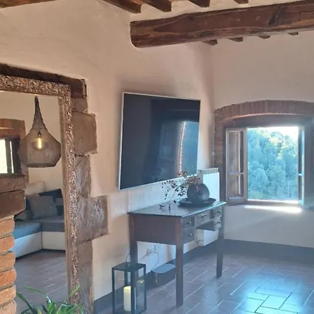 In Tuscany With View And Swimming Pool Дом отдыха *