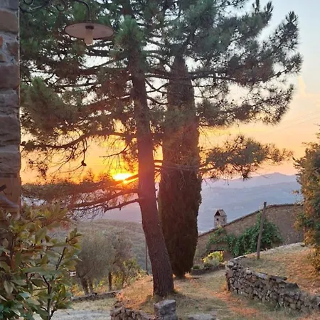 In Tuscany With View And Swimming Pool Дом отдыха