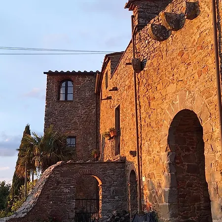 In Tuscany With View And Swimming Pool Дом отдыха Rapale